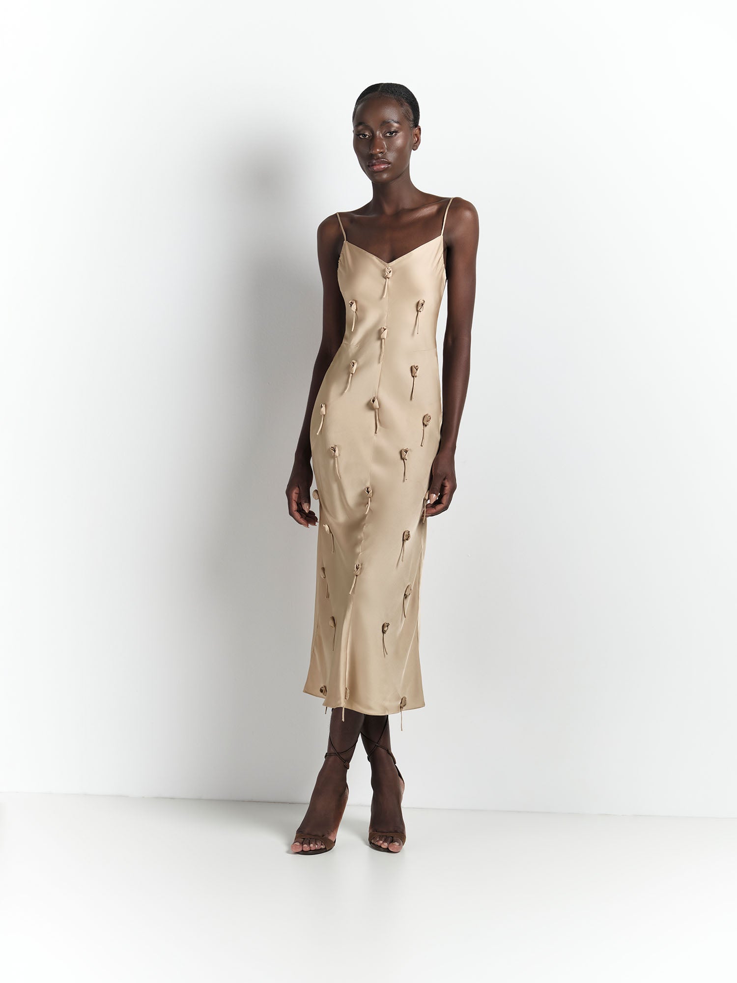 Vestido Orvalho - Bege - Hand Lace