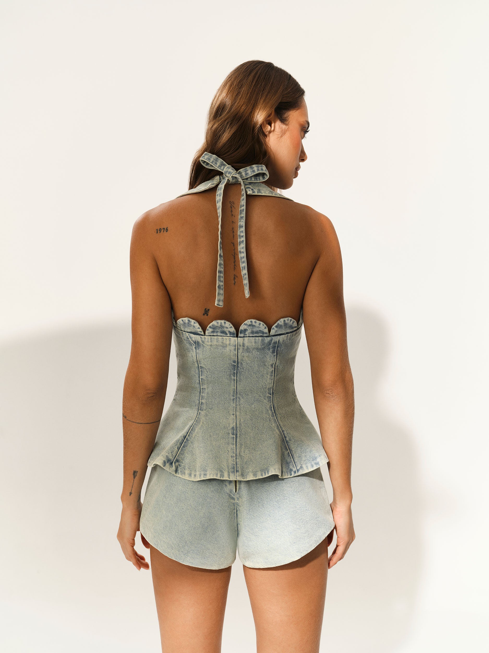 Short Essencial - Jeans - Hand Lace