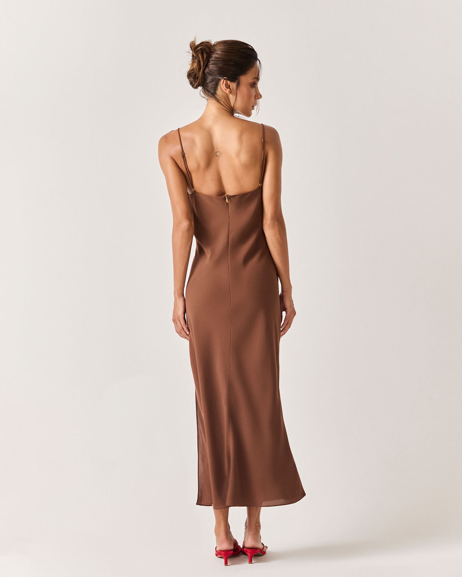 VESTIDO MIDI ANDES - MARROM - HAND LACE