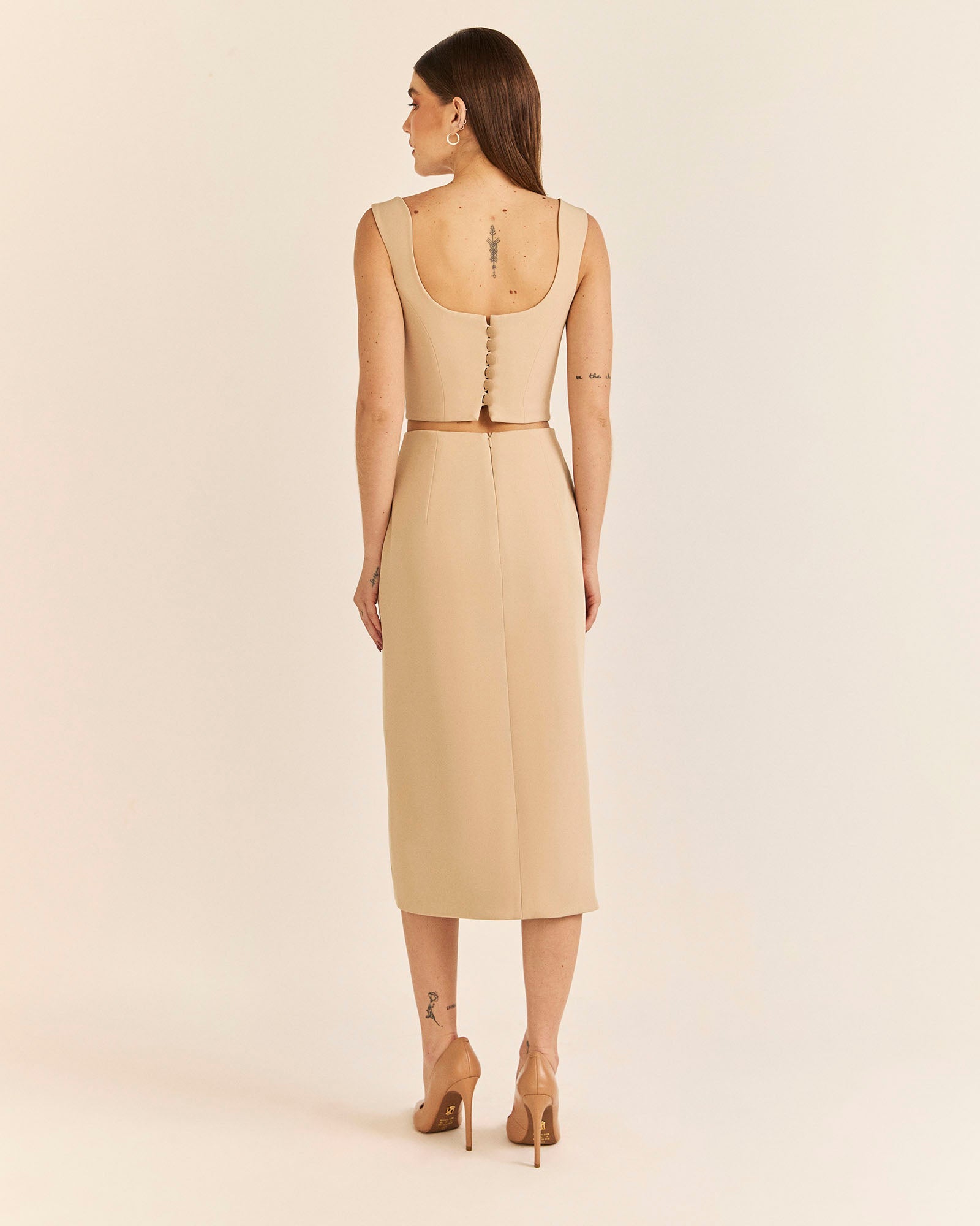 Saia Pontes - Bege - Hand Lace