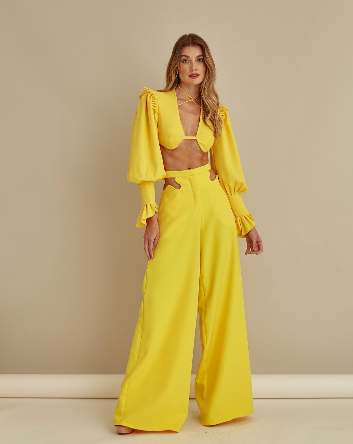 Cropped Manga Farol - Hand Lace