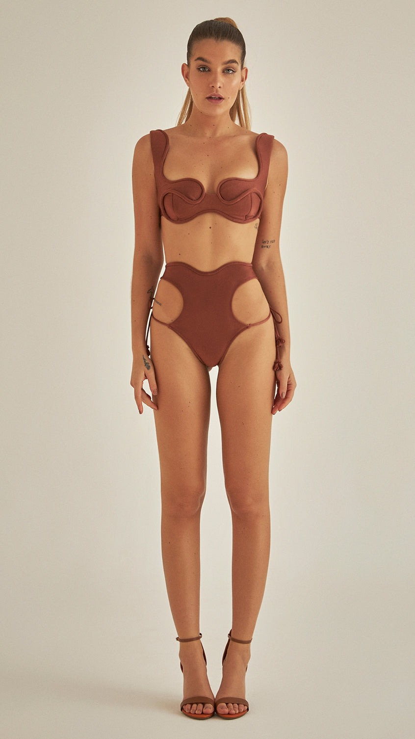 Calcinha Falésias - Marrom - Hand Lace