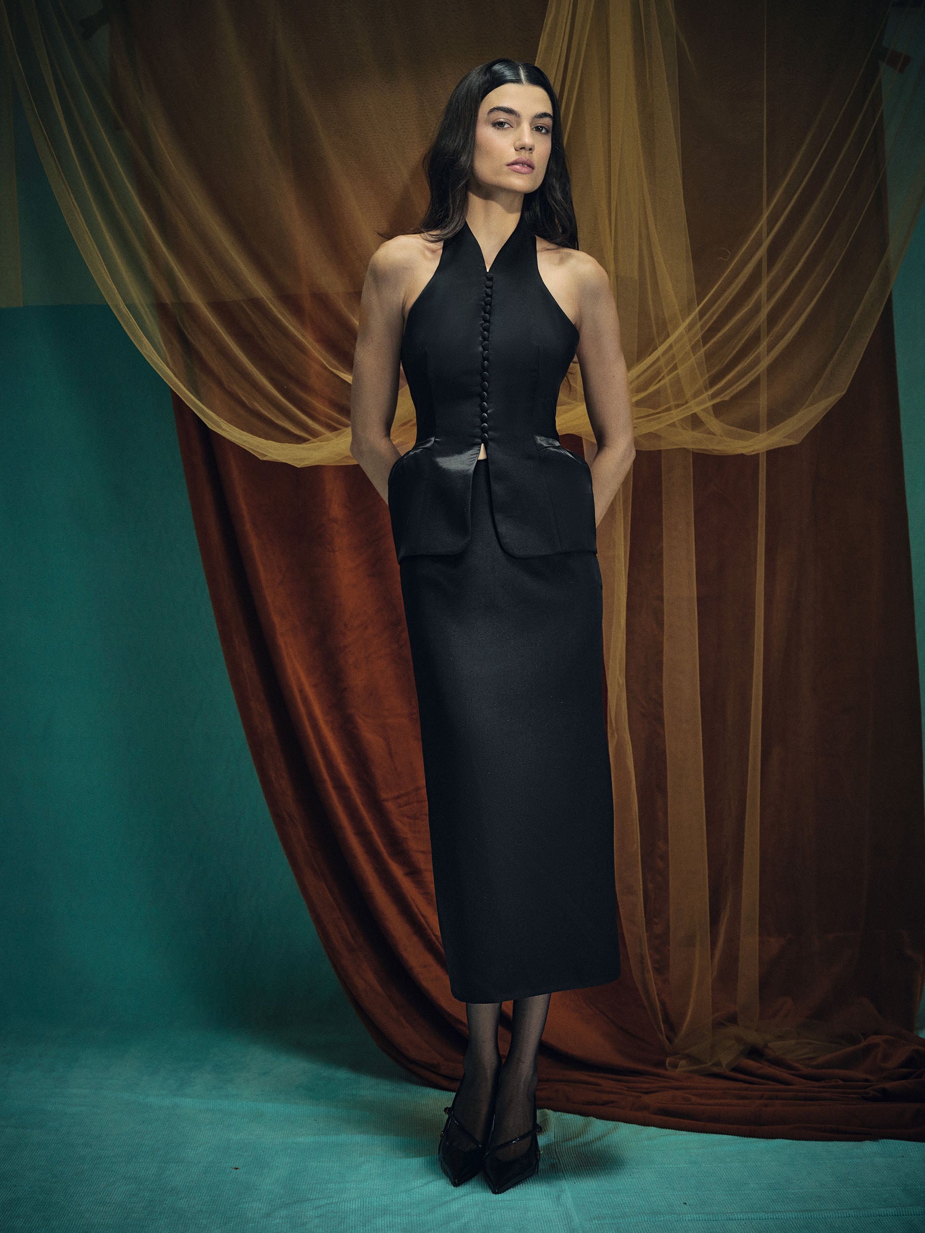 Saia Midi Moulage - Preto - Hand Lace