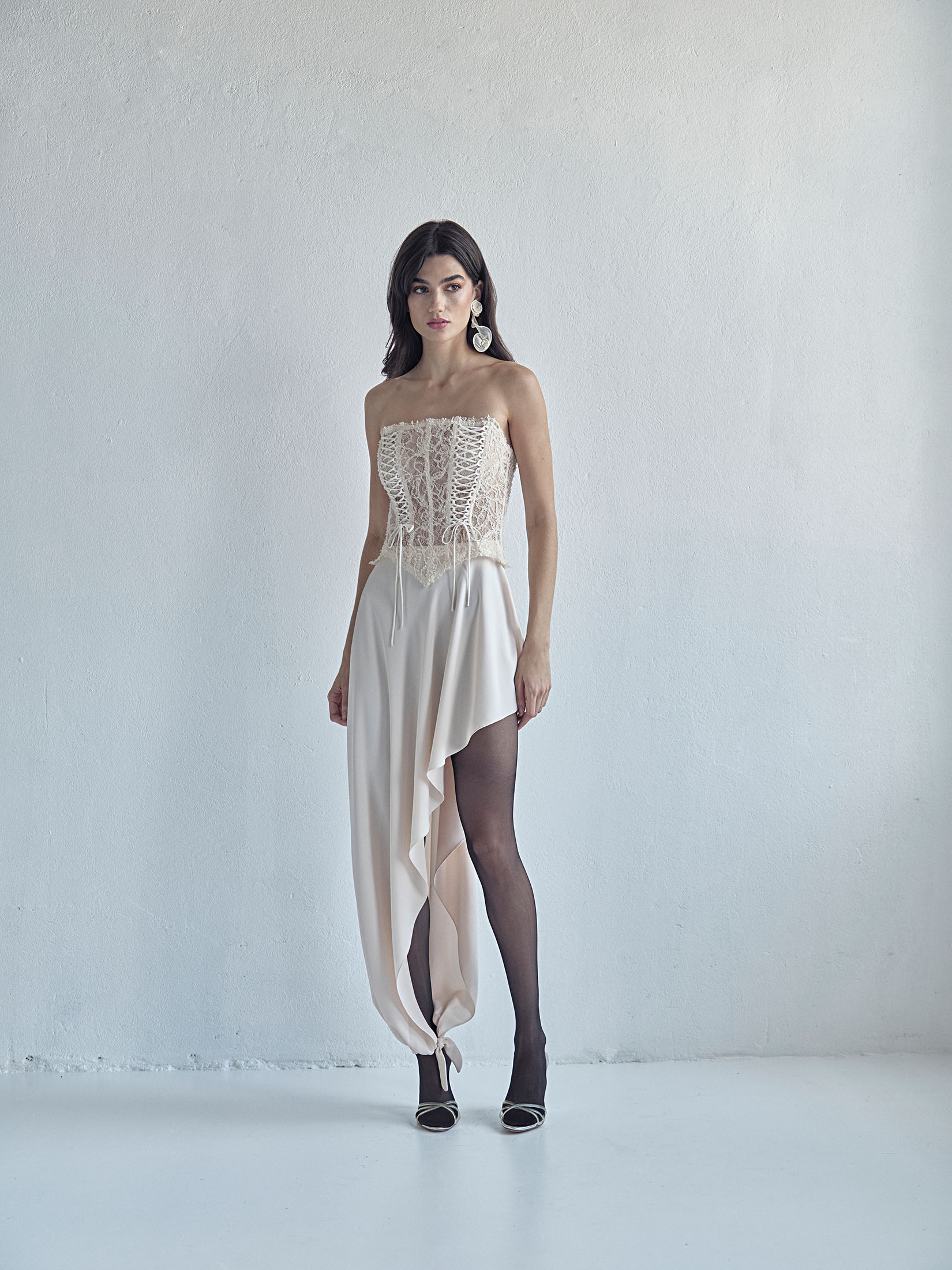 Saia Trilha - Pérola - Hand Lace