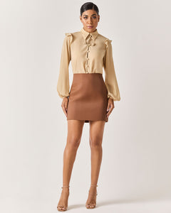 SAIA CURTA CAULE - MARROM - HAND LACE