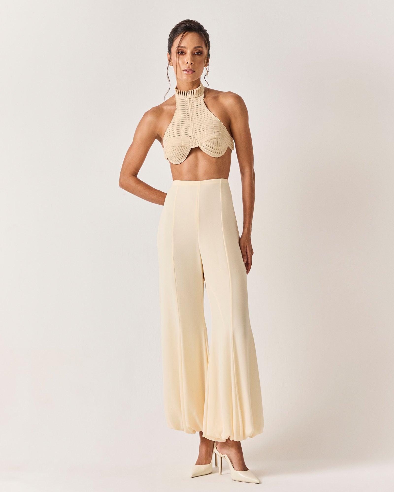 CALÇA BALONÊ MAGEL - OFF WHITE - HAND LACE