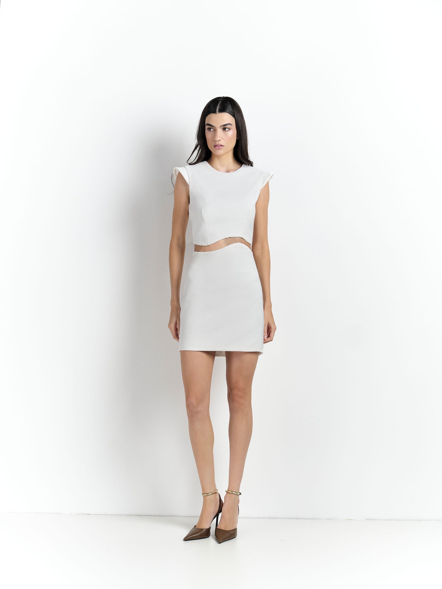 Blusa Moulage - Off White - Hand Lace