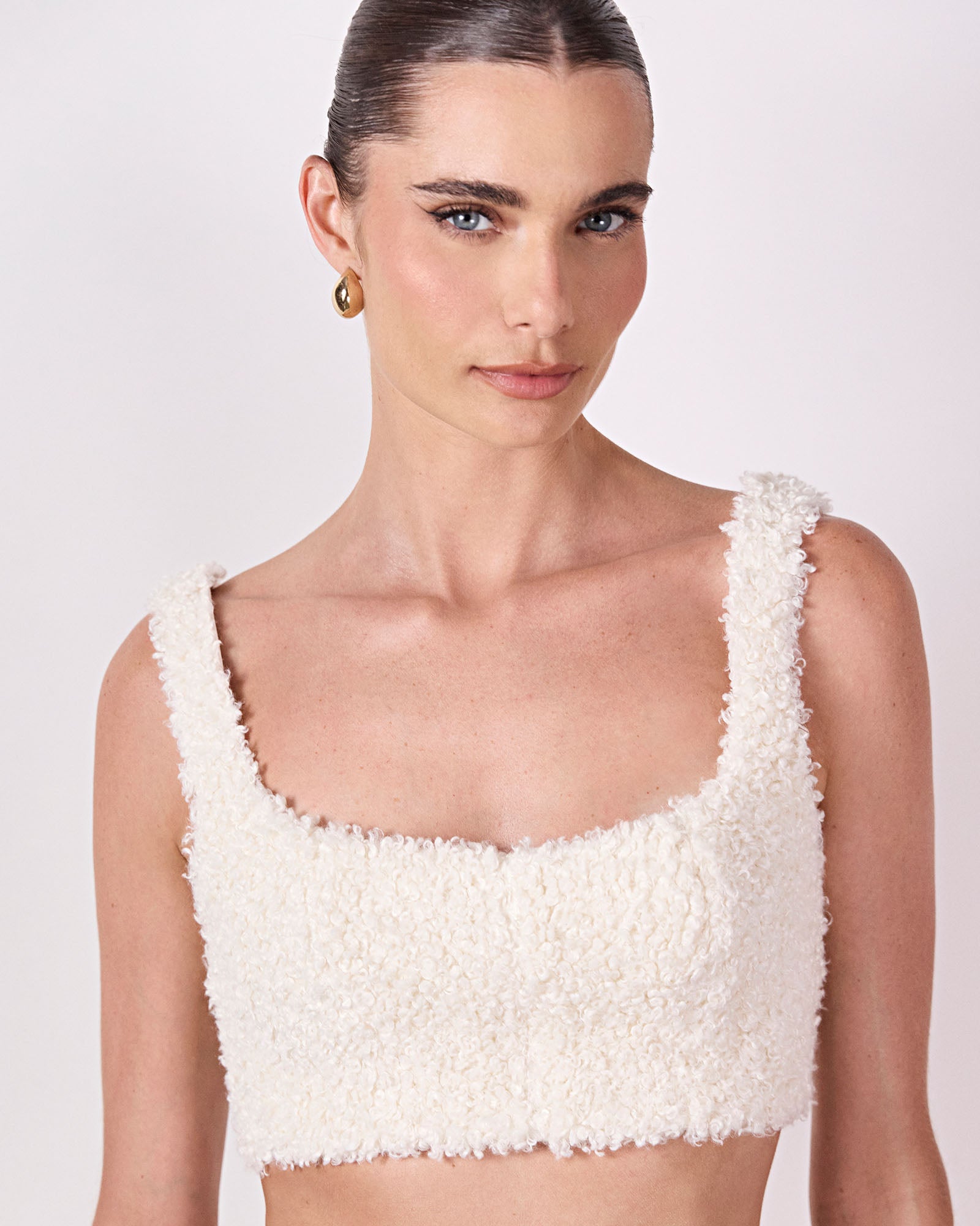 Top Moulage Carneirinho - Off White - Hand Lace