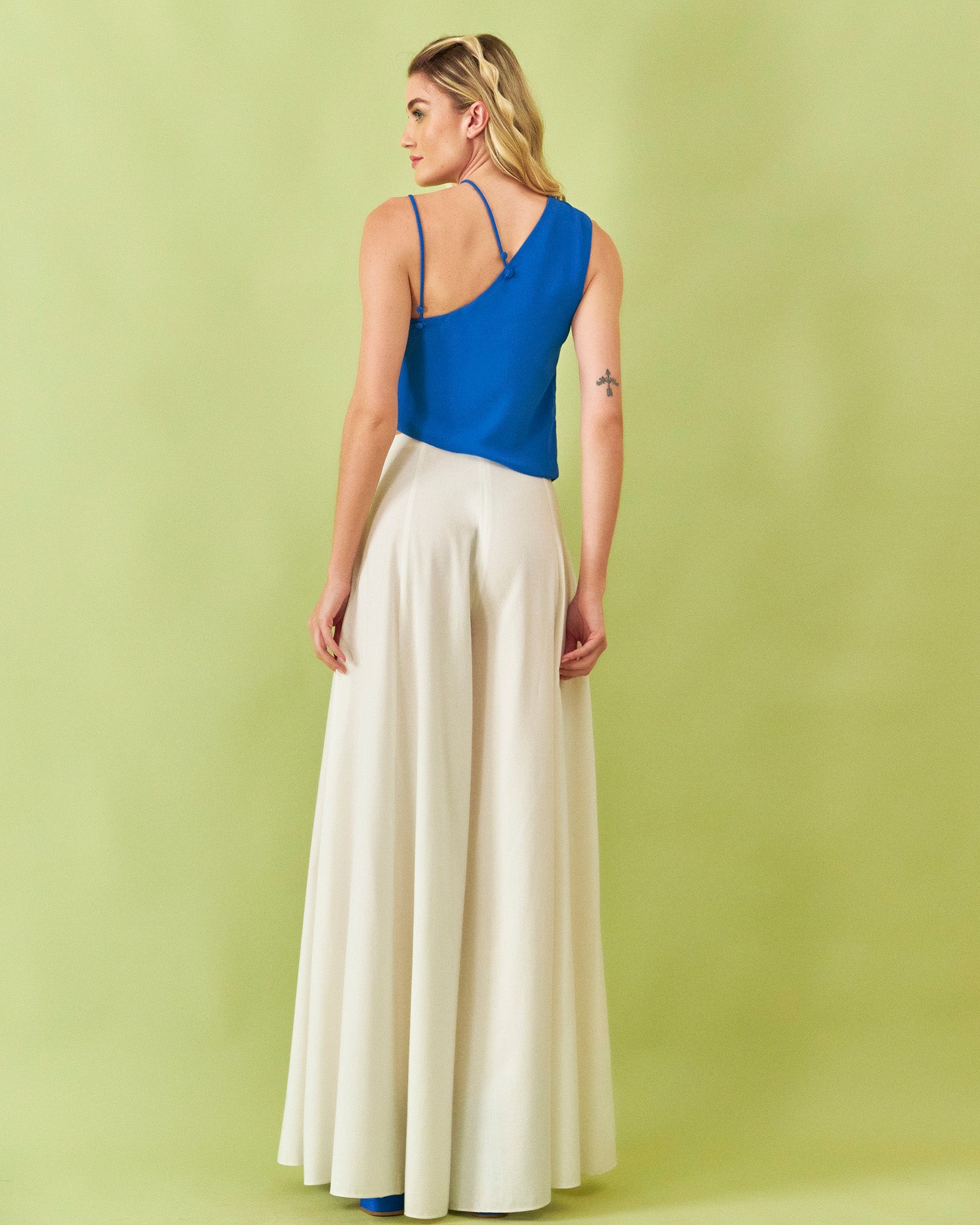 Blusa Assimétrica Brá - Hand Lace
