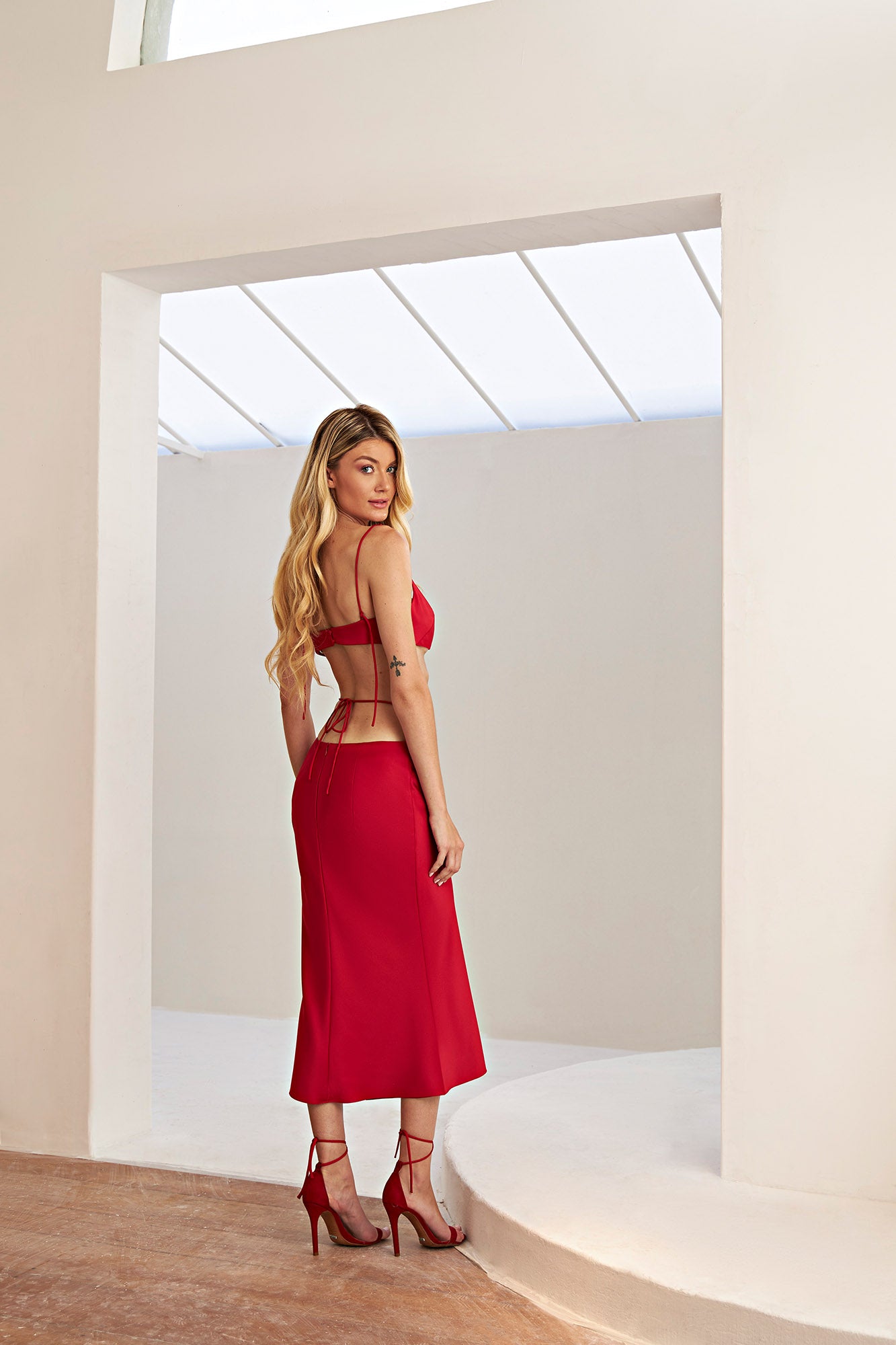 Saia Midi Elegance - Vermelho - Hand Lace