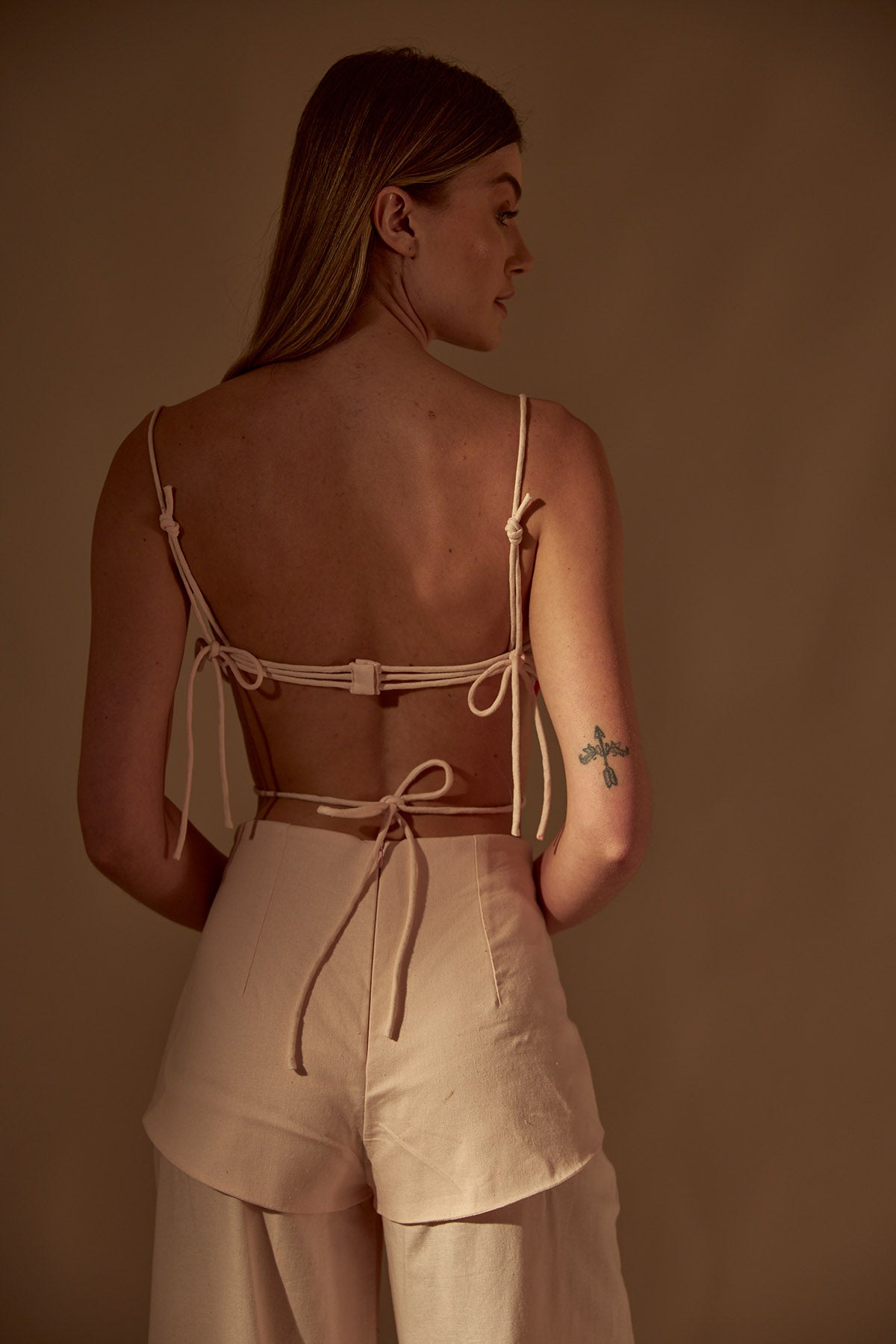 Top Coração Rolutês - Hand Lace