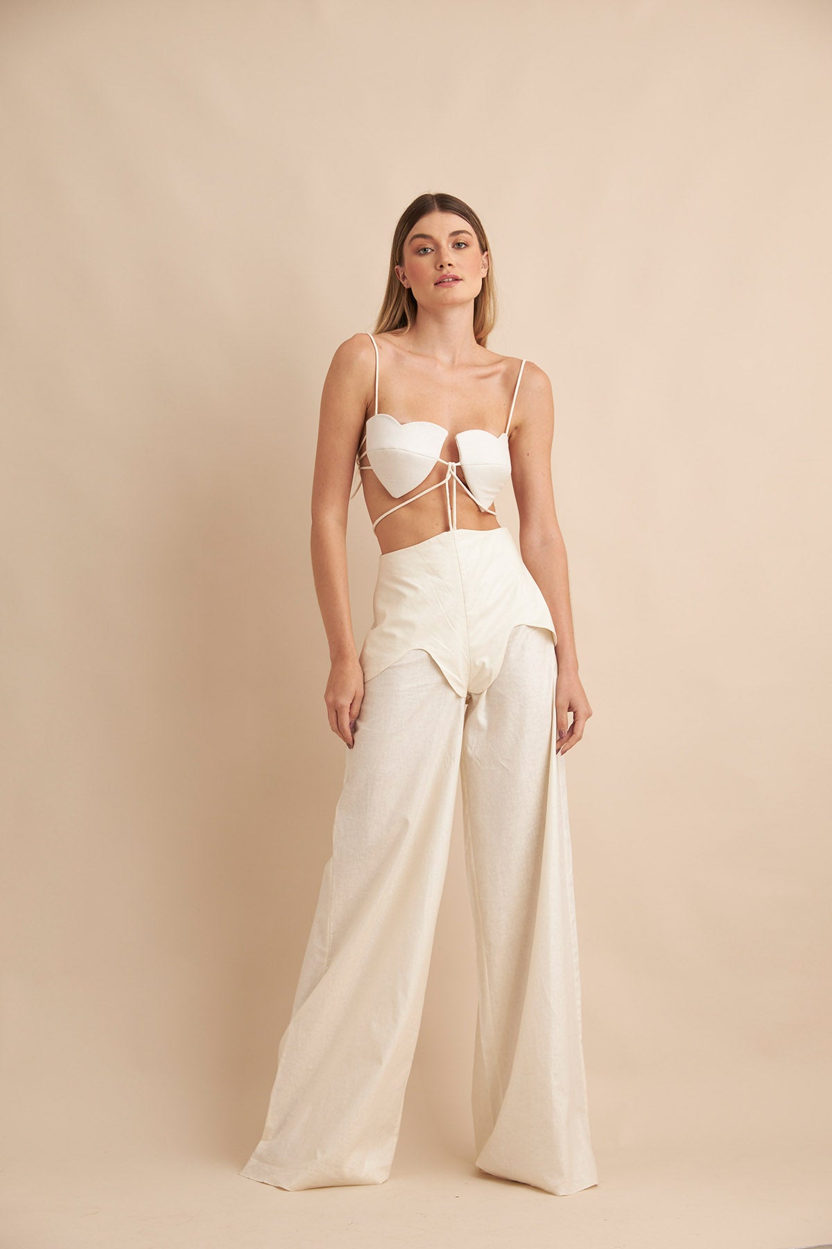 Top Coração Rolutês - Hand Lace